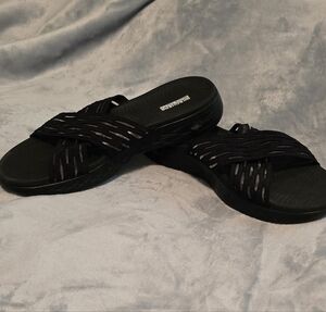 Skechers Women's Black & Silver Slide Sandals, Stretchy Straps, Size 9 (#8)